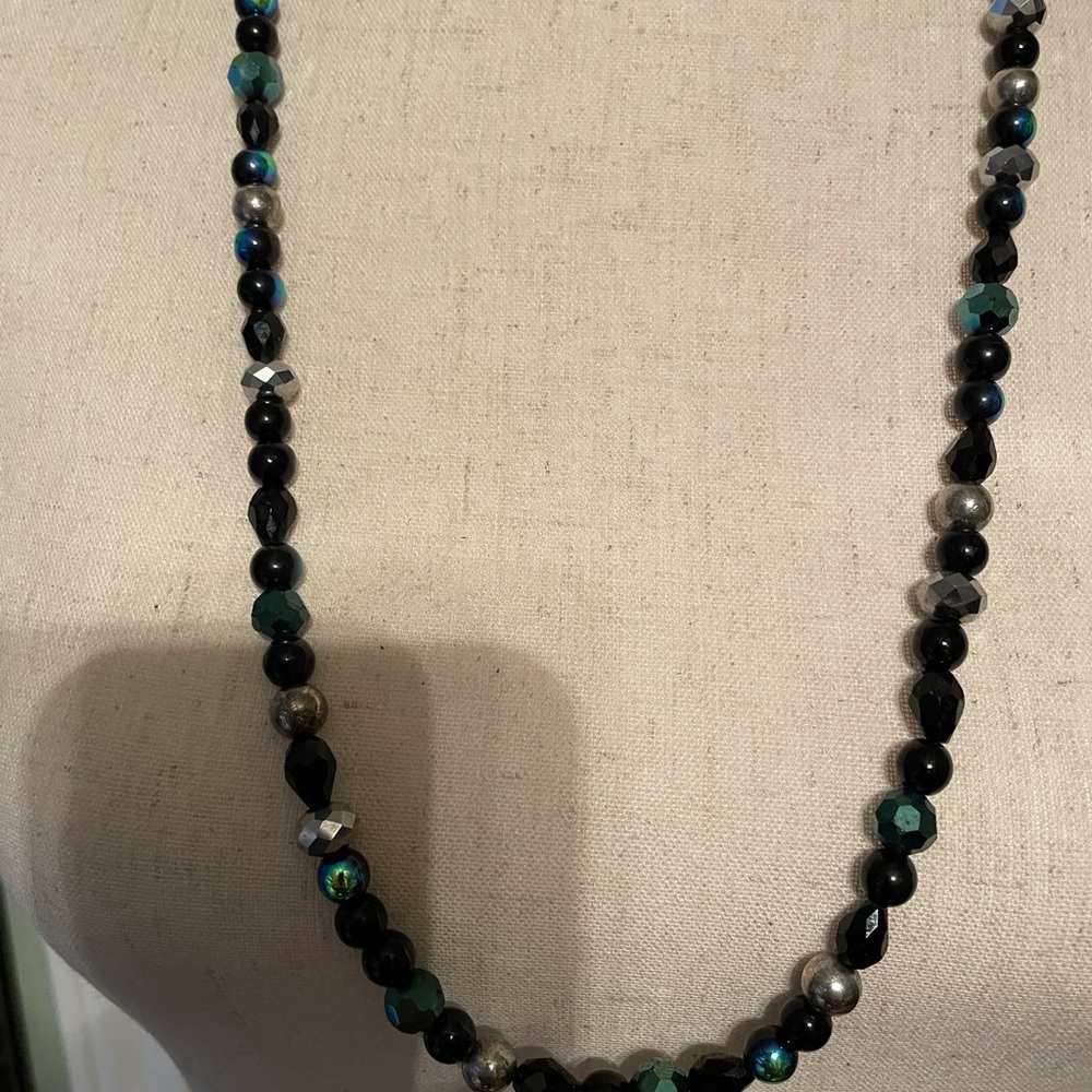 Handmade necklace - Picture 2 of 3